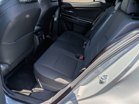 New 2026 Subaru Uncharted Premium FWD image 18