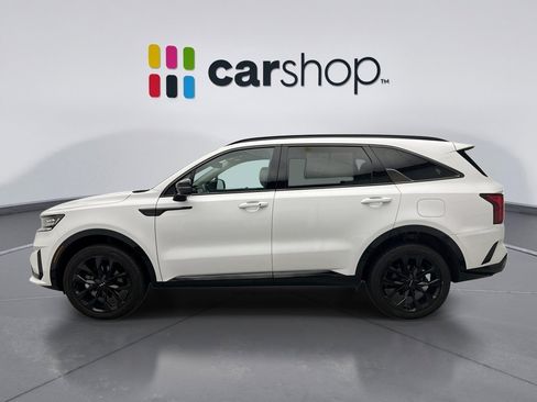 Used 2023 Kia Sorento SX image 2