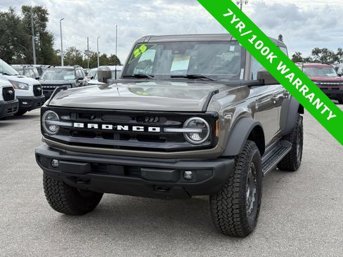 Certified 2025 Ford Bronco Outer Banks w/ Sasquatch Package image 7