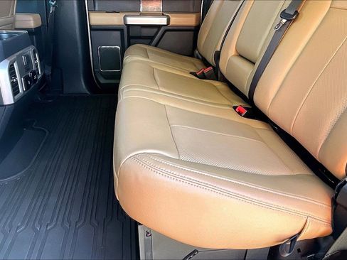 Used 2022 Ford F350 Lariat w/ Lariat Ultimate Package AWD/4WD image 19