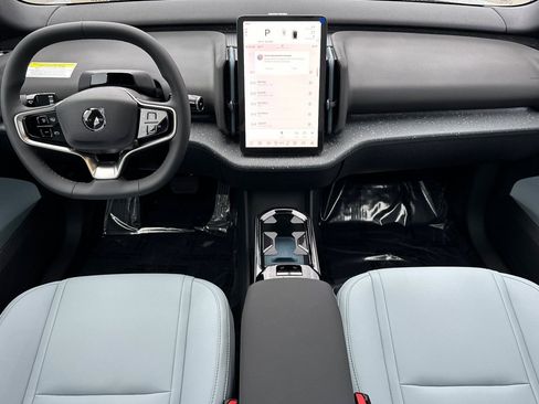 New 2025 Volvo EX30 Ultra w/ Protection Package Premier image 3