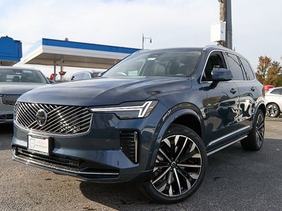 New 2026 Volvo XC90 B6 Plus w/ Protection Package