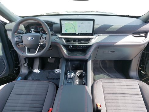 New 2026 Ford Explorer ST-Line w/ ST-Line Street Pack RWD image 9