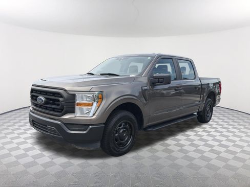 Used 2021 Ford F150 XL w/ Equipment Group 101A High RWD image 3