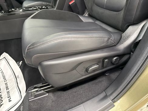 Used 2026 Subaru Forester Touring AWD/4WD image 13