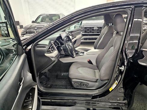 Used 2023 Toyota Camry LE w/ Cold Weather Package image 28