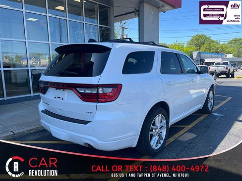 Used 2024 Dodge Durango GT RWD image 5