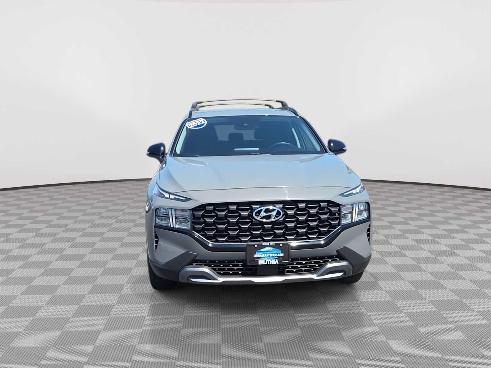 Used 2022 Hyundai Santa Fe XRT w/ Cargo Package AWD/4WD image 3