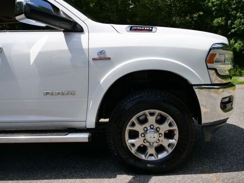 Used 2021 RAM 2500 Laramie AWD/4WD image 40