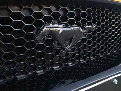 Used 2018 Ford Mustang GT image 47
