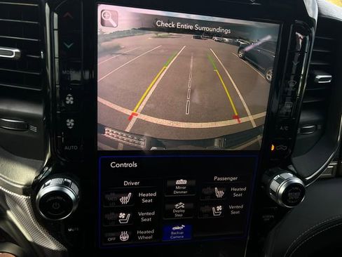 Used 2019 RAM 1500 Limited w/ Body Color Bumper Group image 19