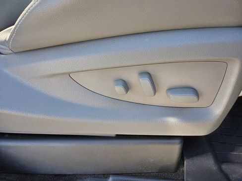 Used 2018 Chevrolet Silverado 1500 LTZ Z71 w/ Centennial Edition image 39