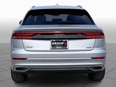 Used 2022 Audi Q8 Premium Plus w/ Premium Plus Package image 5