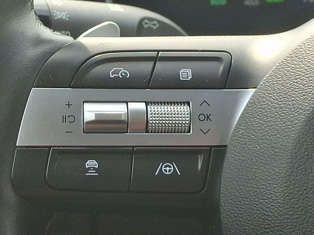 Certified 2025 Hyundai Sonata Limited FWD image 22