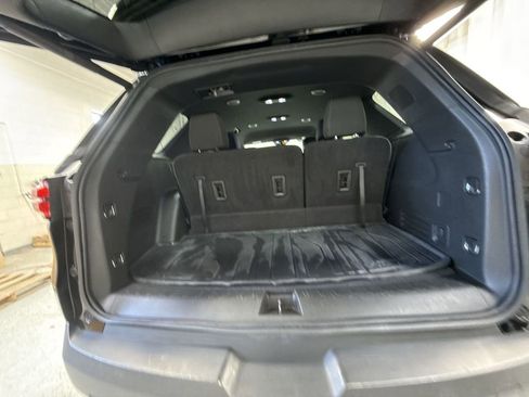 Certified 2023 Chevrolet Traverse LT image 35