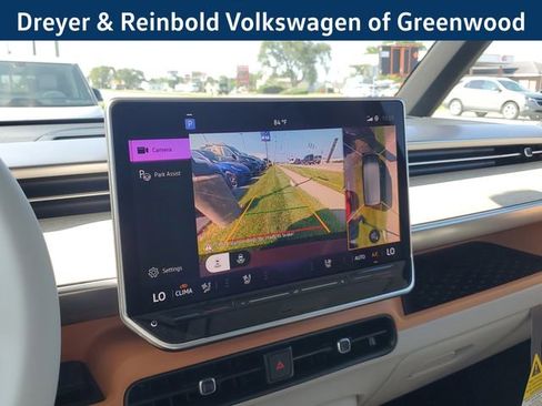 New 2025 Volkswagen ID. Buzz 1st Edition image 33