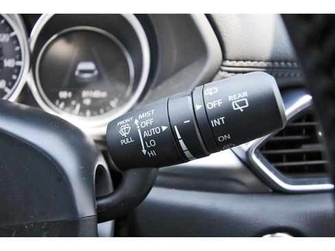 Used 2025 MAZDA CX-5 AWD 2.5 S w/ Preferred Package image 18
