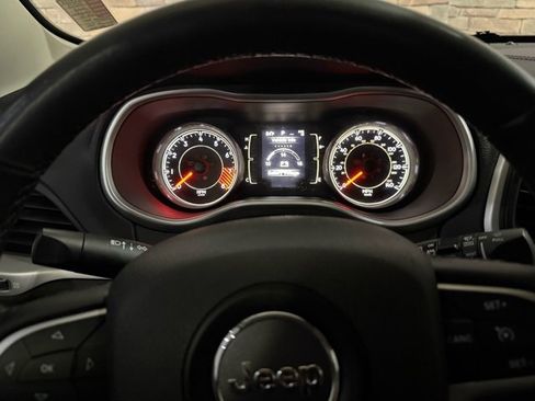 Used 2015 Jeep Cherokee Latitude w/ Trailer Tow Group image 15