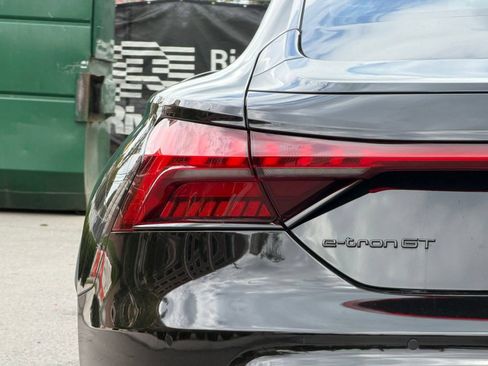 Used 2023 Audi e-tron GT Premium Plus w/ Performance Package AWD/4WD image 30