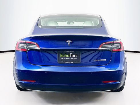 Used 2021 Tesla Model 3 Performance image 7