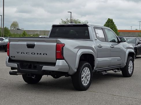 New 2026 Toyota Tacoma SR5 AWD/4WD image 4