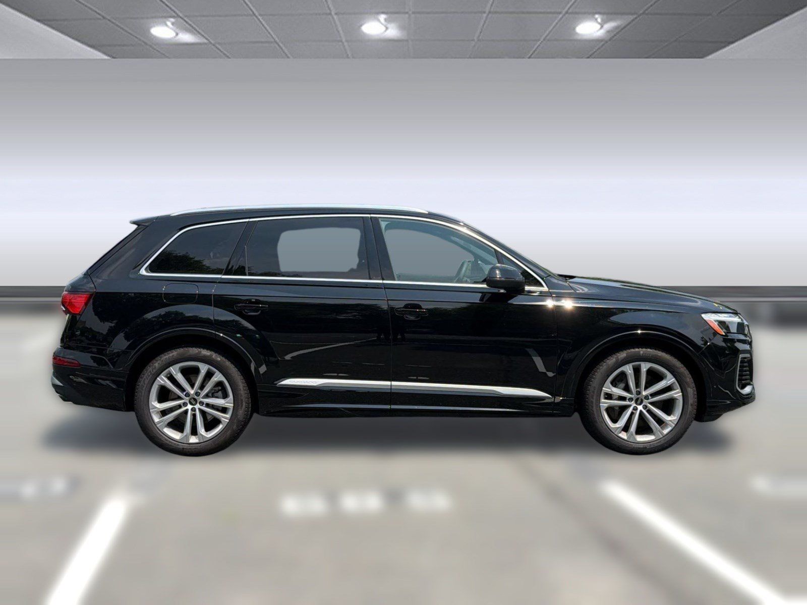 Certified 2026 Audi Q7 2.0T Premium Plus w/ Premium Plus Package AWD/4WD image 8