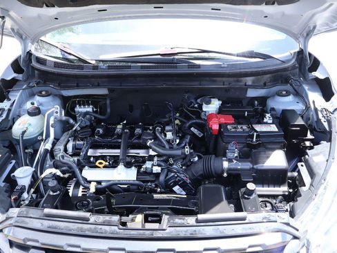 Used 2023 Nissan Kicks SR w/ SR Premium Package image 9