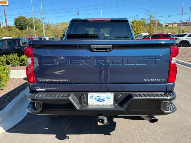 Used 2023 Chevrolet Silverado 2500 Custom w/ Gooseneck/5TH Wheel Package AWD/4WD image 8