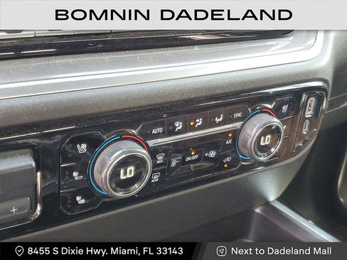 Used 2024 Chevrolet Silverado 2500 High Country w/ High Country Premium Package image 24