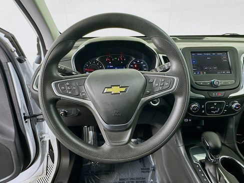 Used 2023 Chevrolet Equinox LT FWD image 15
