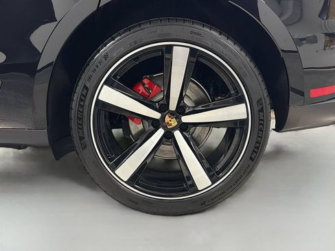 New 2026 Porsche Macan S AWD/4WD image 35