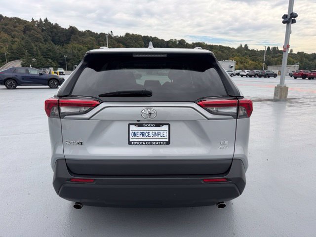 Used 2019 Toyota RAV4 LE w/ All Weather Liner Package AWD/4WD image 4