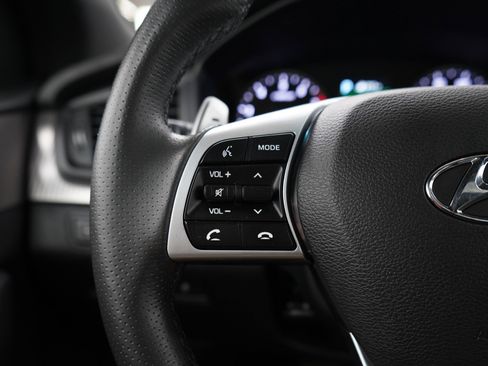 Used 2018 Hyundai Sonata Sport FWD image 24