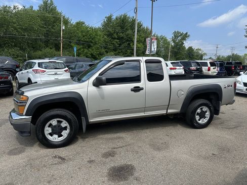 Used 2005 Chevrolet Colorado LS w/ Power Convenience Package AWD/4WD image 3