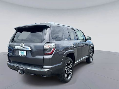 Used 2018 Toyota 4Runner Limited AWD/4WD image 4