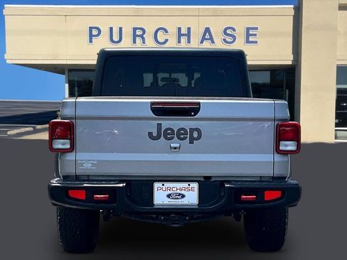 Used 2020 Jeep Gladiator Rubicon AWD/4WD image 5
