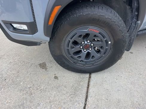 Used 2025 Nissan Frontier PRO-4X w/ Tow Package image 26