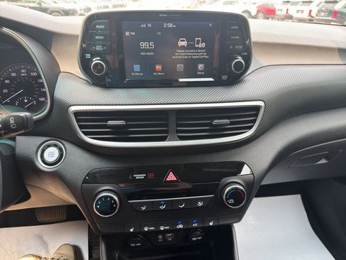 Used 2020 Hyundai Tucson Value AWD/4WD image 17
