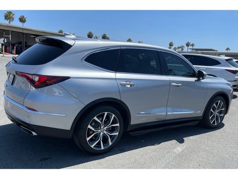 Certified 2023 Acura MDX FWD w/ Technology Package image 5