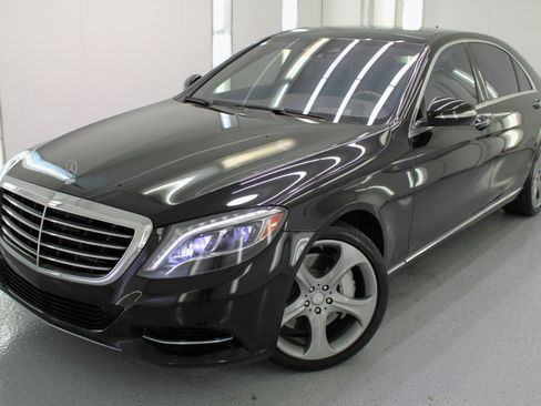 Used 2015 Mercedes-Benz S 550 Sedan image 2