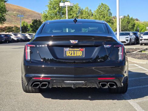 Used 2024 Cadillac CT5 V Blackwing w/ Driver Assist Package RWD image 6