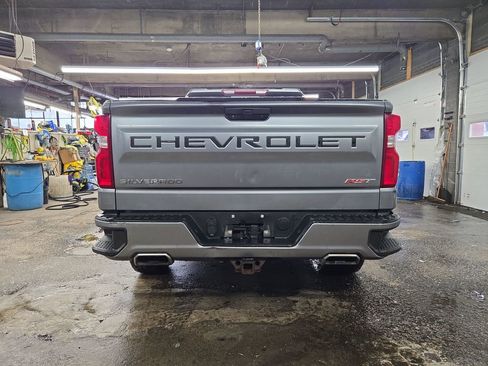 Used 2019 Chevrolet Silverado 1500 RST image 11
