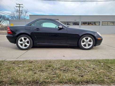 Used 2002 Mercedes-Benz SLK 320 image 7