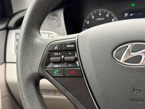 Used 2017 Hyundai Sonata SE FWD image 15