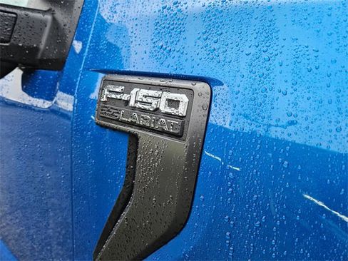 Used 2021 Ford F150 Lariat w/ Equipment Group 502A High image 9