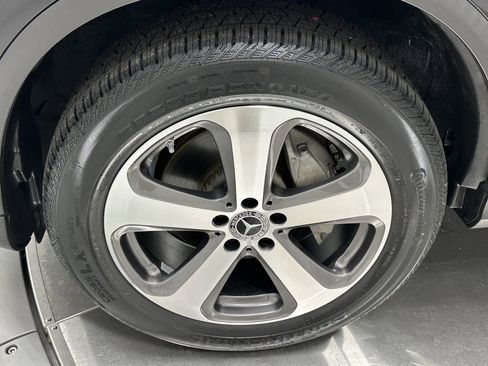 Certified 2022 Mercedes-Benz GLC 300 4MATIC w/ Multimedia Package Lite image 13