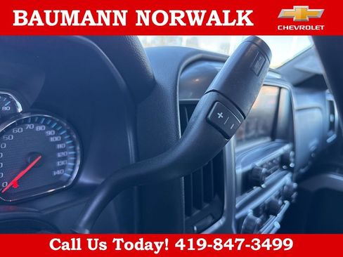 Used 2018 Chevrolet Silverado 1500 LT w/ All Star Edition image 15