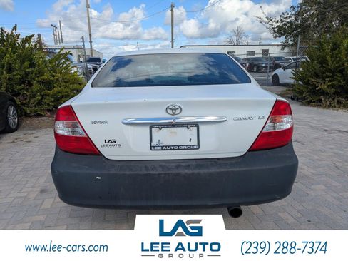 Used 2002 Toyota Camry LE image 4
