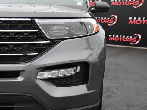 Used 2023 Ford Explorer XLT w/ Equipment Group 202A image 11