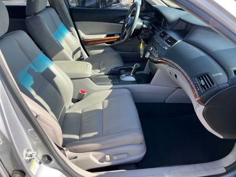 Used 2012 Honda Accord EX-L image 16